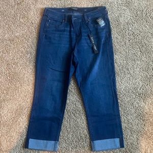 BNWT Liverpool crop jeans